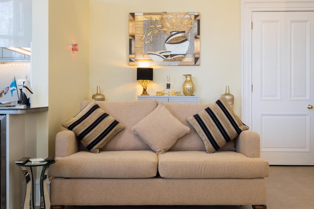 Marks At The Manor Luxury Riverside Apartments - Sleeps Up To 4, With Parking And Sky Tv Aberdeen Exterior photo